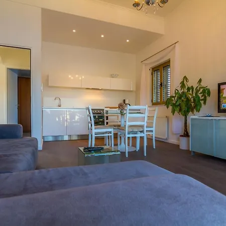 Royal Hotel 4*