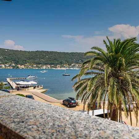 Royal 4* Supetarska Draga