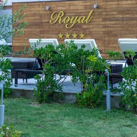 Royal Hotel 4*