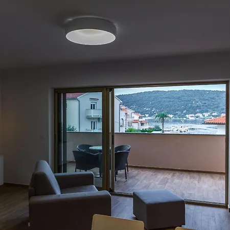 Royal Hotel Supetarska Draga