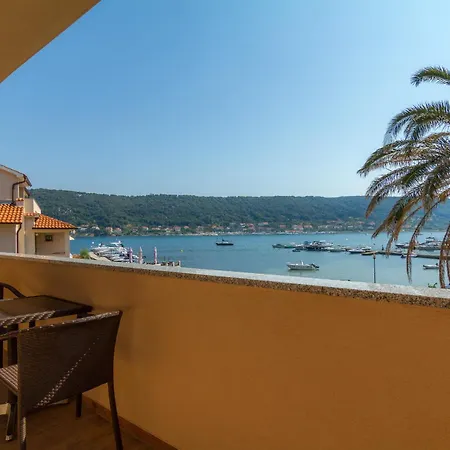 Royal Hotel Supetarska Draga